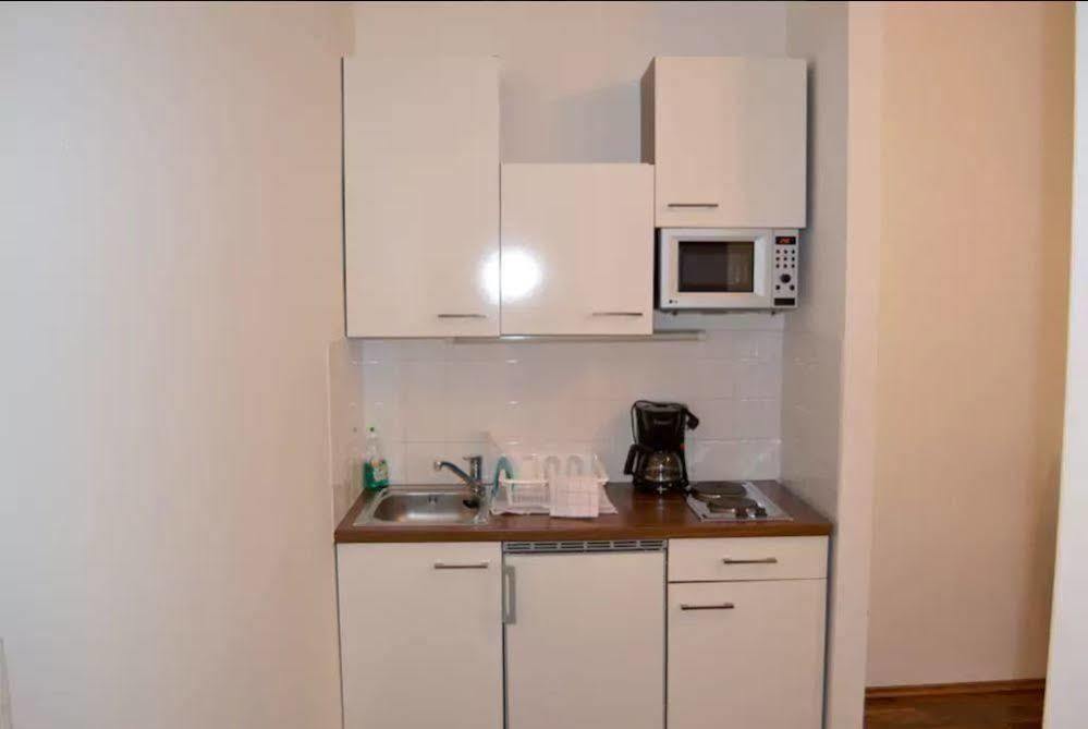 Grand Central Station Apartments I Contactless Check-In Wina Bagian luar foto