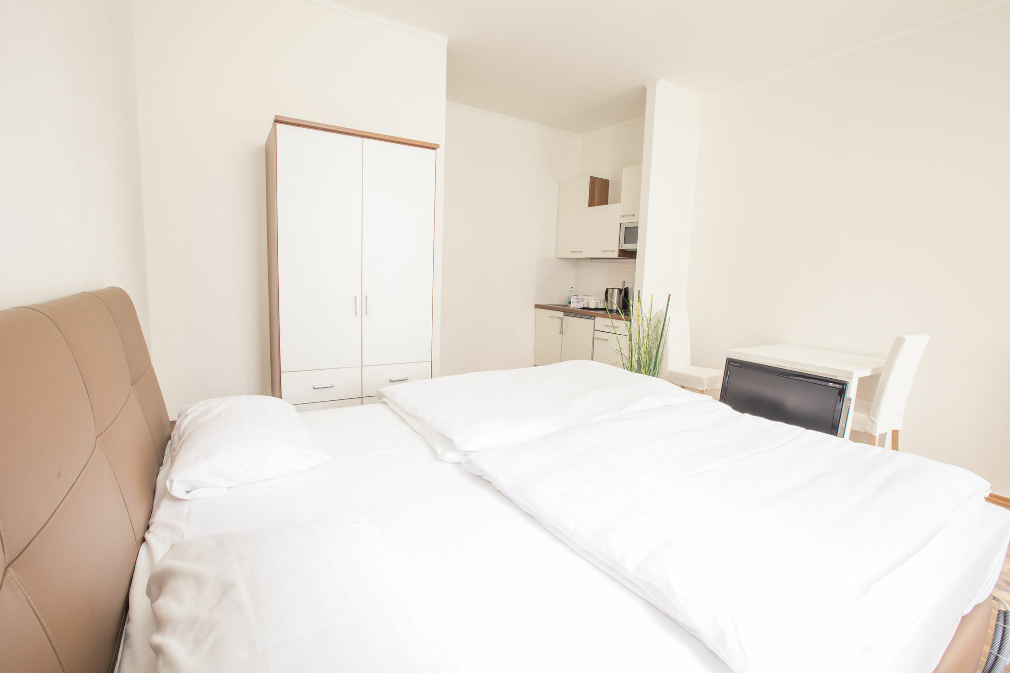 Grand Central Station Apartments I Contactless Check-In Wina Bagian luar foto